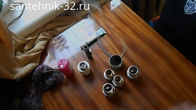 Как паковать резьбы льном и тангитом.mp4 смотреть онлайн