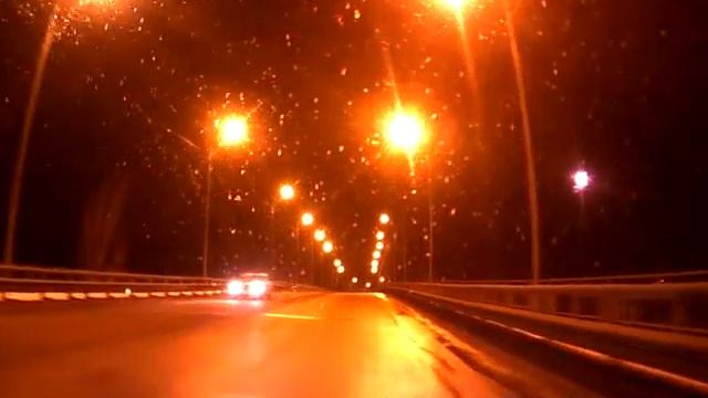 Уход от лобового с недоумком на Дэу Нексия.avi смотреть онлайн