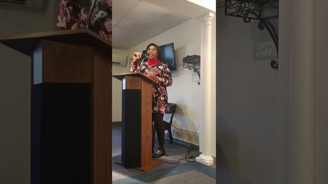 Mona--Shelby Duckwitz singing at Carlie's Memorial Service смотреть онлайн