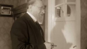 Профессор Преображенский рассказывает коллегам об итогах пересадки гипофиза. Собачье сердце