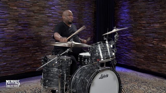 Ludwig Classic Maple Drum Set 22/13/16 - Vintage Black Oyster Pearl смотреть онлайн