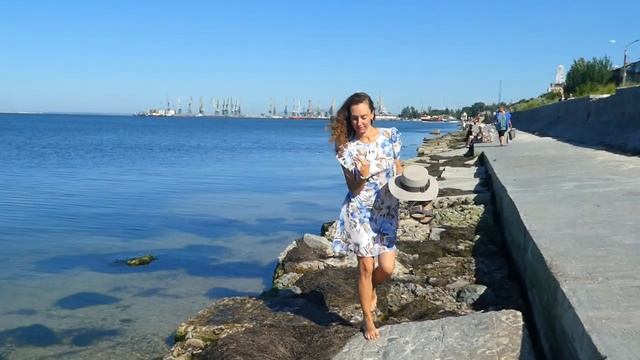 Лазурное море (стихи читает Алла Сигарёва) смотреть онлайн