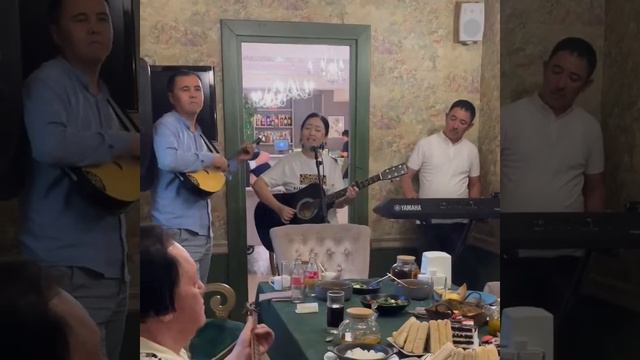 Ұнатып ем жалғыз сені. Наркенже Серікбаева