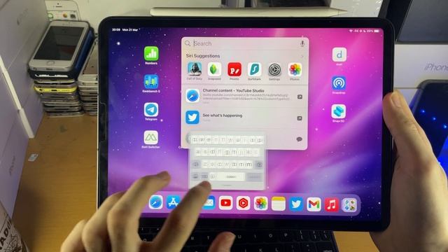 How To Turn ON or OFF Floating Keyboard on iPad Pro | Full Tutorial смотреть онлайн