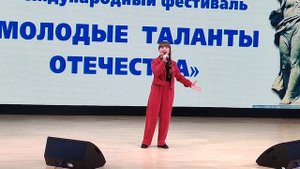 Встанем (кавер Шаман) Дорохова Дарья