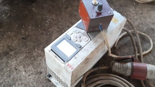 расточка проушин ковша с прямой лопатой смотреть онлайн