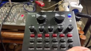 How to connect V8 Sound Card to your Guitar or any Instrument? (Unboxing)