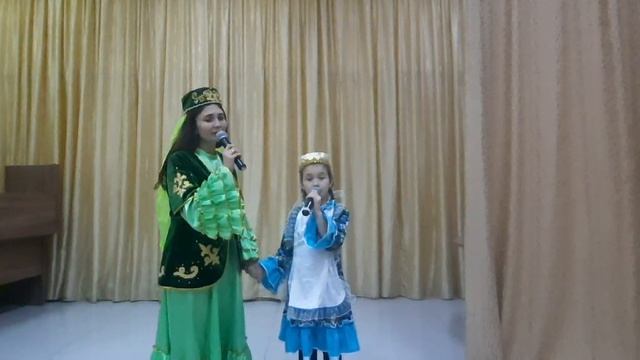 Мама и дочь