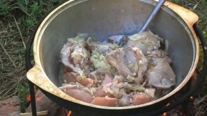 Жаркое из курицы в казане на мангале