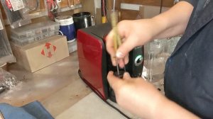 BOSCH. Tassimo TAS4013EE/15.  Сигнал индикатора "нет воды в контейнере".