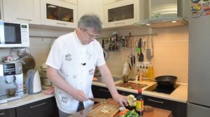 Как приготовить баклажаны по-китайски.