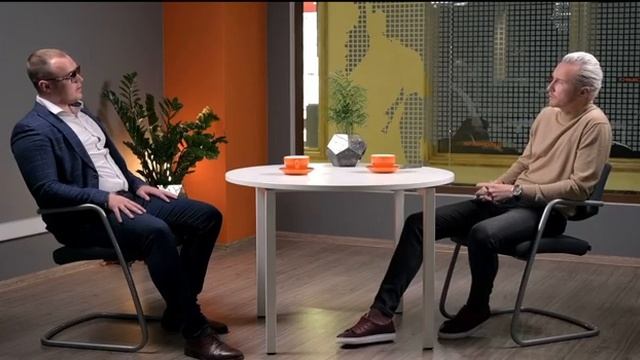 Макромир. Энергия в продажах. Выпуск № 10. Алексей Коржеманов в гостях у Сергея Шулика. смотреть онлайн