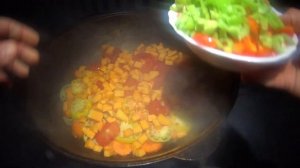 Басма в казане. Узбекская кухня.