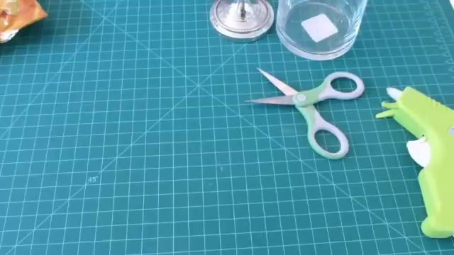 DIY: How To Make and Set-Up A Candy Bar