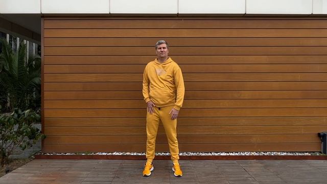 Утренняя гимнастика для всего тела. Плечи. смотреть онлайн