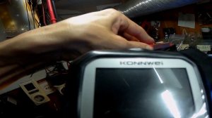 ремонт тестера аккумуляторных батарей konnwei KW650