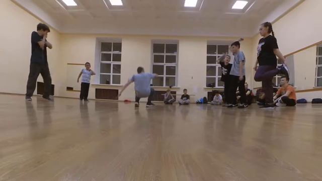 Школа бреик - данса " Душевный Круг последняя тренирвка 2017 г смотреть онлайн