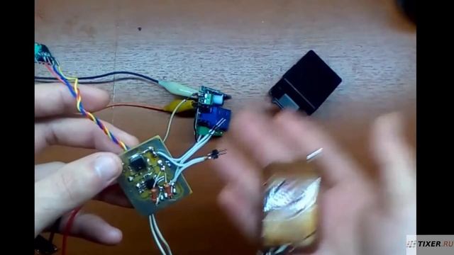 Обучаемый приемник для радиореле на Attiny13 смотреть онлайн