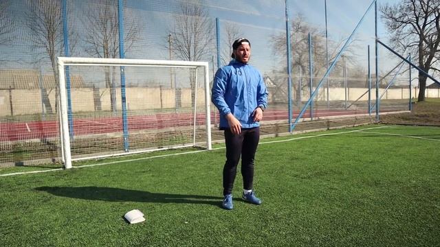 Как тренироваться футболисту в домашних условиях????Урок 1 смотреть онлайн