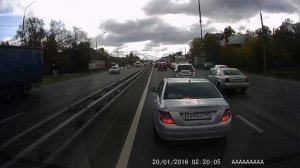 НЕ УСТУПИЛА СКОРОЙ С РЕБЕНКОМ/ФАК СКОРОЙ ПОМОЩИ