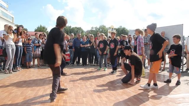 Выступление "Sense of life" на чемпионате по футб. фристайлу смотреть онлайн