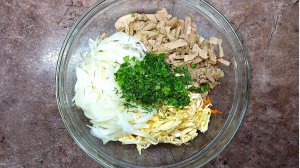 Простой алат хоть на аждый день, хоть на раздник! Сытный и очень вкусный салат с куриной печенью