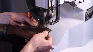 Машина двухниточного челночного стежка для пошива краев подошвы обуви Famas FA-224