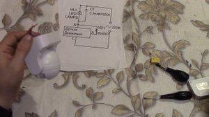 Доработка датчика движения TDM ДДМ 02 . Удаление варистора .