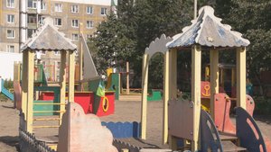 РАЗБОРКИ НА ДЕТСКОЙ ПЛОЩАДКЕ