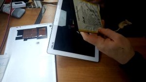 ASUS ZenPad 10 Замена аккумулятора.