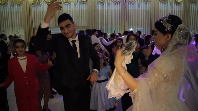 Алихан и Яна Банкет смотреть онлайн