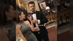 хочу чтобы история нашей любви бегала по дому ✨🥰❤️