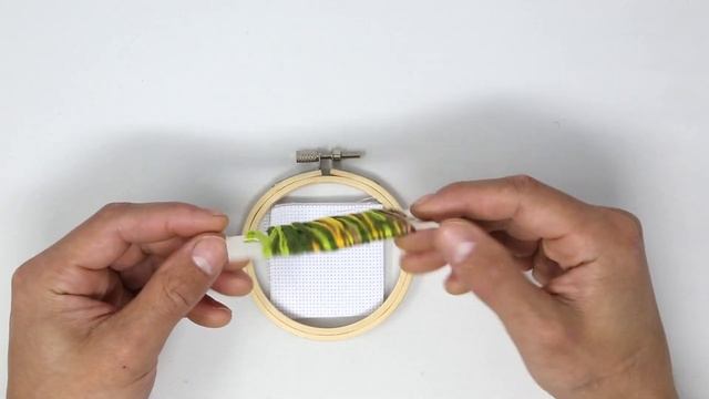 Mini Cross Stitch Kit - Sunflower - GG228