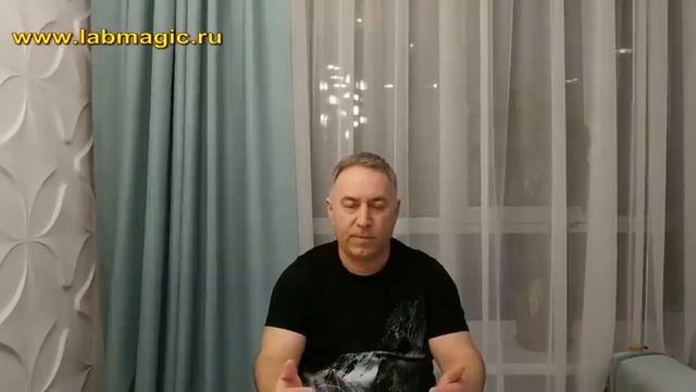 Обязательно поставьте этот цветок в доме! Растение, которое приносит удачу, счастье и богатство