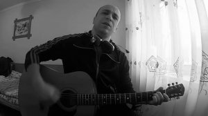 На берегу тихой реки (НАУТИЛУС) на гитаре)))