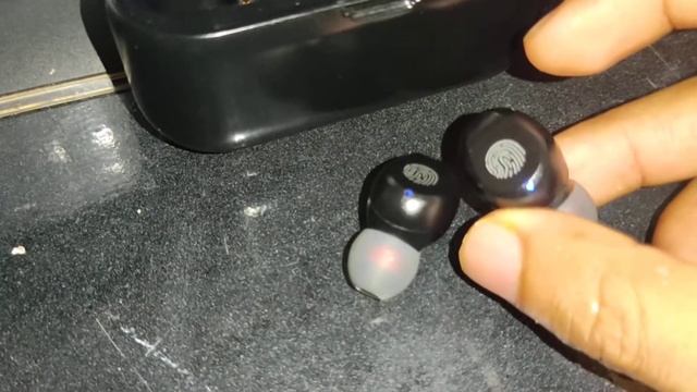 F9 Bluetooth 5.0 TWH смотреть онлайн