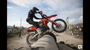 Ступень с кикером.  Базовые уроки эндуро.