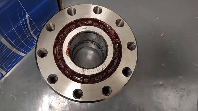 Ступица Renault Midlum VKBA5457 SKF