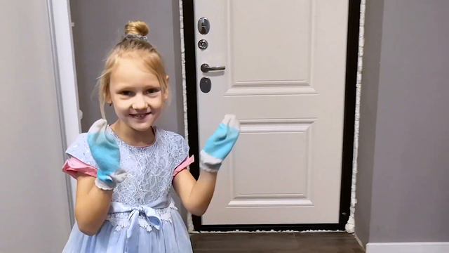 AMONG US В РЕАЛЬНОЙ ЖИЗНИ! Ястася и папа рассказали кто он смотреть онлайн