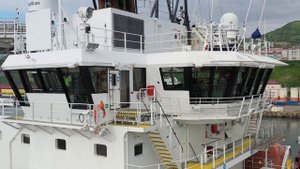 МНОГОФУНКЦИОНАЛЬНОЕ СУДНО ГЛУБОКОВОДНЫХ РАБОТ «ЛАМАНТИН», ПОРТ ХОЛМСК.