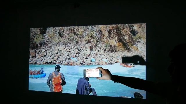 How to mirror /  cast smart Phone to Projector?  फ़ोन को प्रोजेक्टर में कैसे कास्ट करते है ?