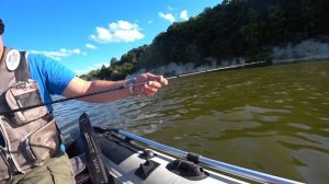 Красоты Белгородского края. Белгородское водохранилище. Учу жену ловить на спиннинг.