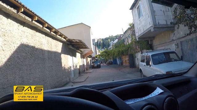 ?? КОШМАР в Алуште.ЖИЛЫЕ ГАРАЖИ в Алуште.Когда-то я тут жил.Крым сегодня.Бархатный сезон в Крыму