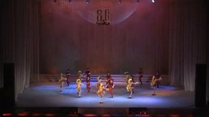 Птичий двор - Заслуженный коллектив народного творчества РФ ансамбль танца "Ровесник"