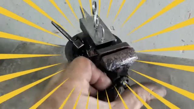 СТУЛОВЫЕ ТИСКИ И НАКОВАЛЬНЯ!!! смотреть онлайн