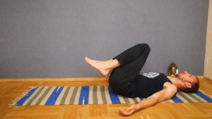 Простые упражнения для улучшения перистальтики кишечника и мягкого пробуждения