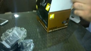 unboxing nikon d5200      (فتح صندوق نيكون d5200)