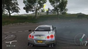 Forza Horizon 4 Nissan gtr r35