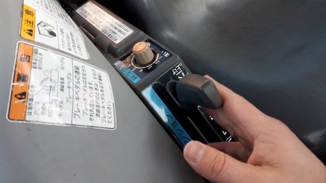 Гусенично колёсный трактор ISEKI GEAS с кабиной Видео обзор