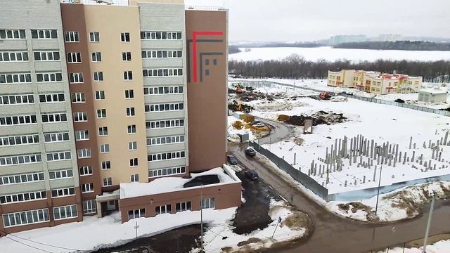Саратов.  Стройка на Ипподромной. Февраль 2022.
